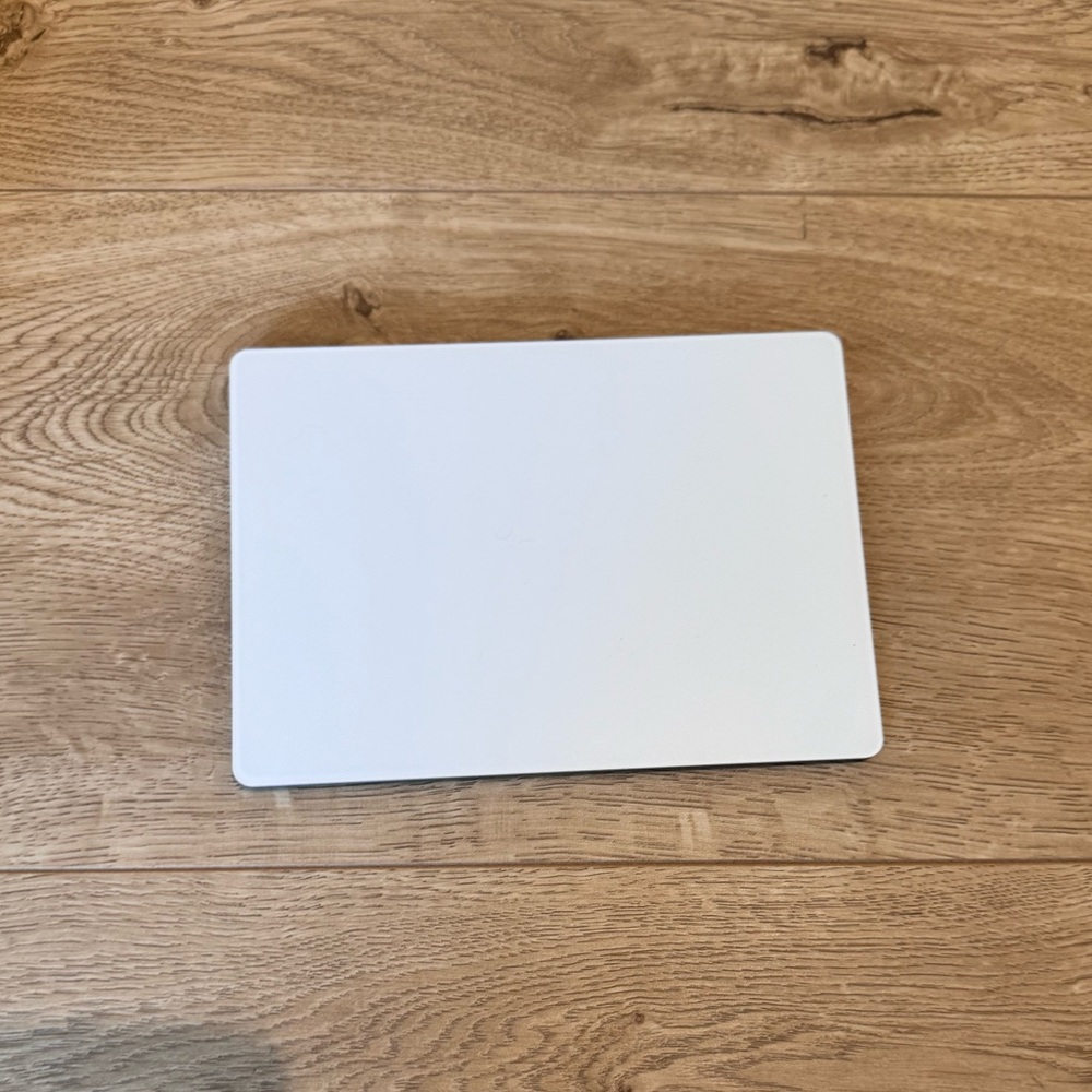 Apple magic track pad for Mac